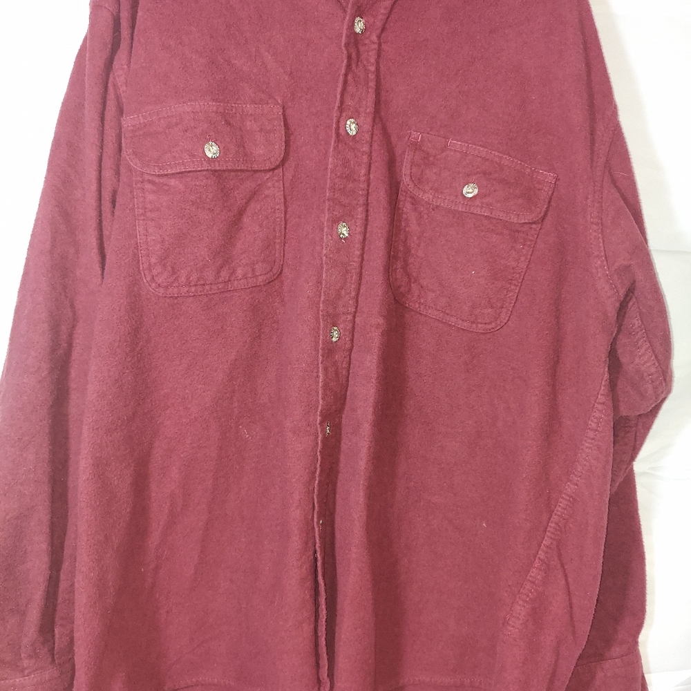 Maroon field and stream xl shirt